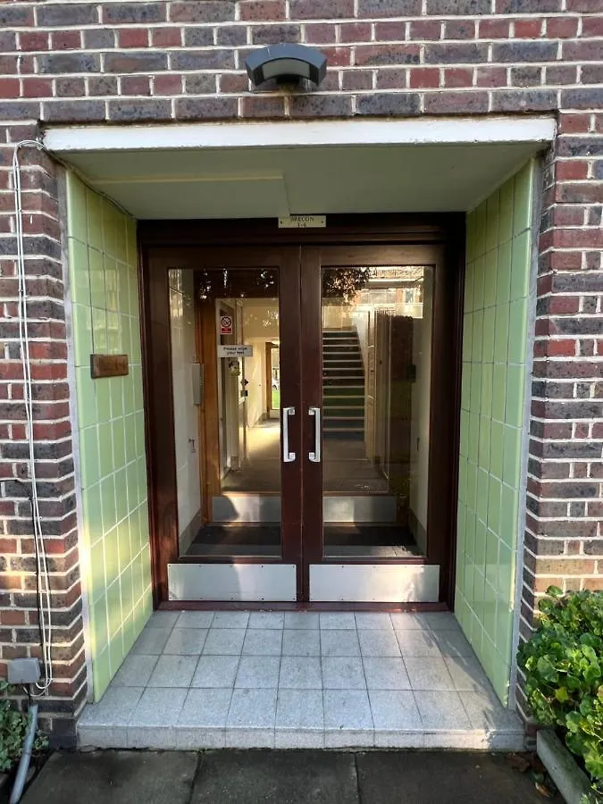 Apartment Maisonette Brecon Court Eltham