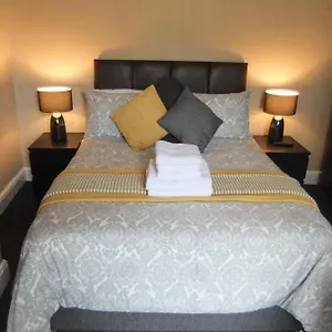https://dewsbury-house.hotelsin-chester.com