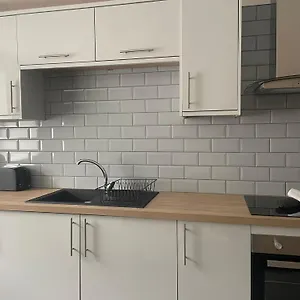 https://apt-belmont-house.cardiffhotelswales.com